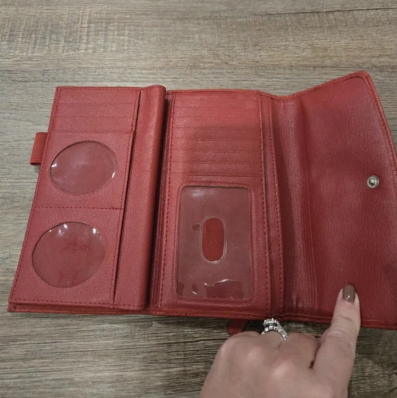 Fossil Red Leather Wallet - Picture 3 of 5